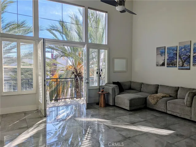 $2,800 | 1801 East Katella Avenue, Anaheim, CA 92805