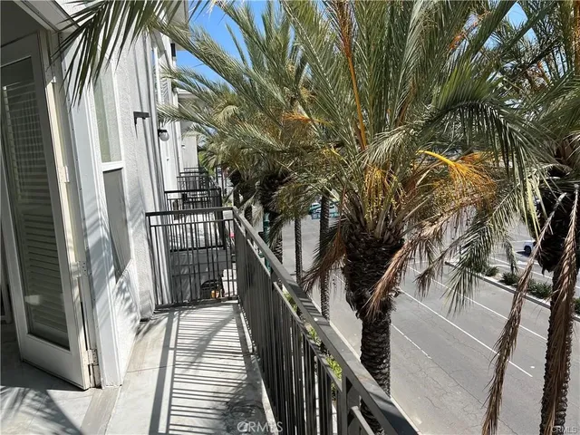 $2,800 | 1801 East Katella Avenue, Anaheim, CA 92805