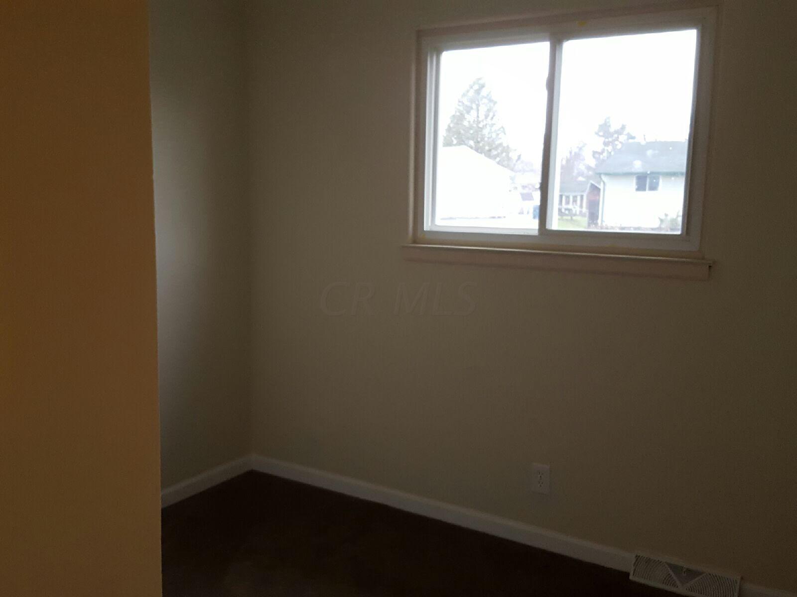 183 Fieldpoint Road Heath, OH 43056 - Photo 7 of 11 Gallery Image 7