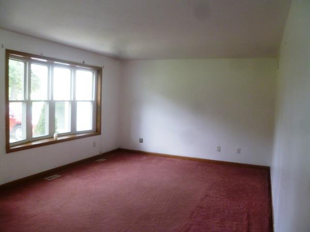 14690 Goutz Road Monroe, MI 48161 - Photo 3 of 20 Living Room