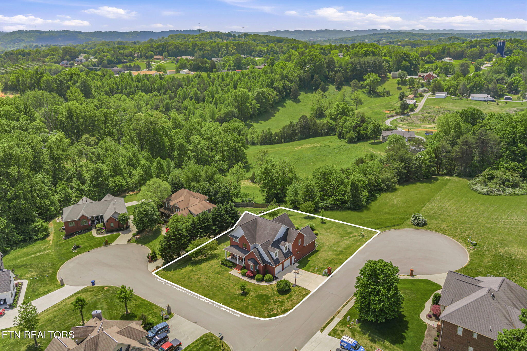 2808 Green Summers Road Knoxville, TN 37938 - Photo 2 of 60 61-web-or-mls-2808 Green Summer Road-67-
