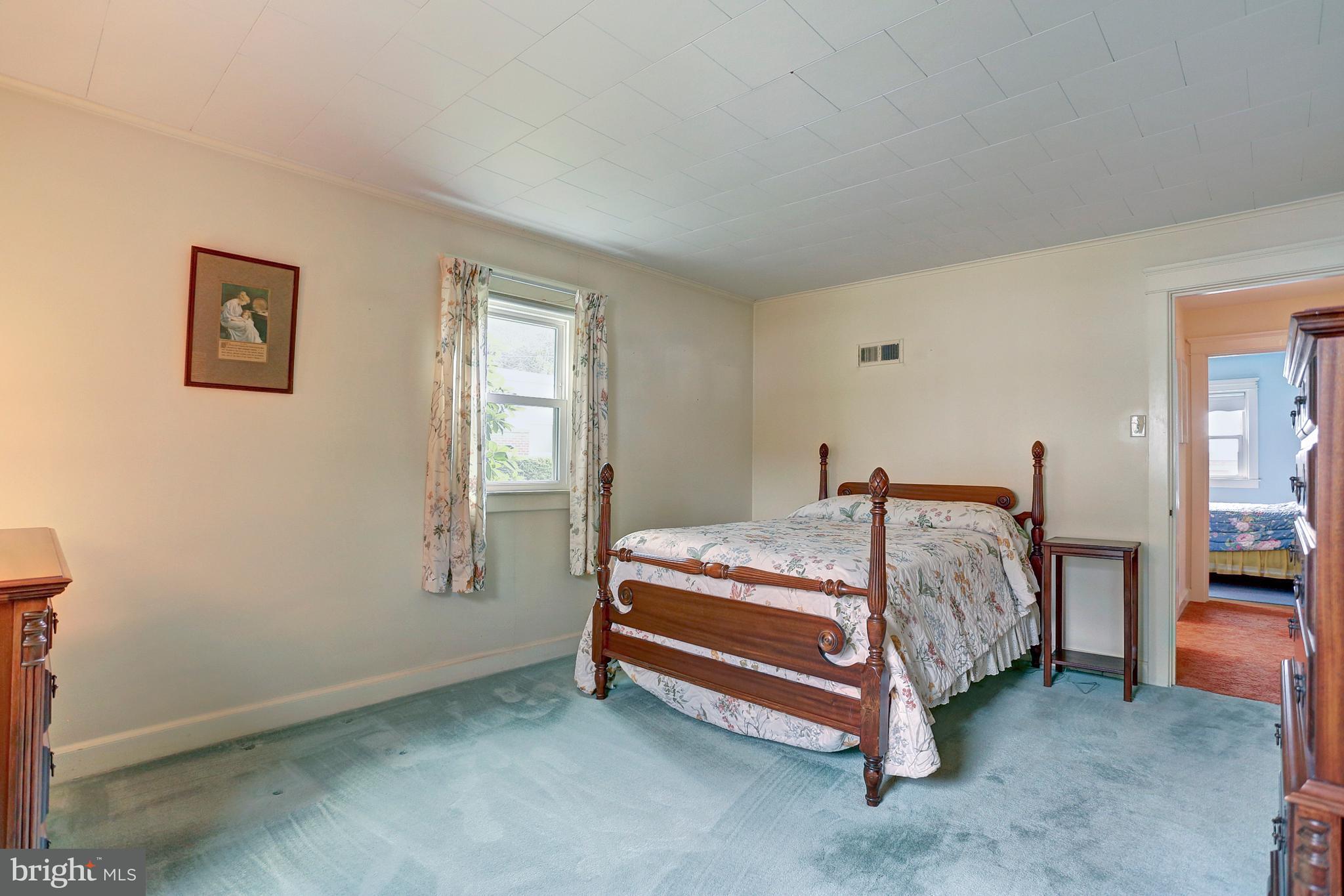 832 Grandview Road York, PA 17403 - Photo 20 of 37 Gallery Image 20