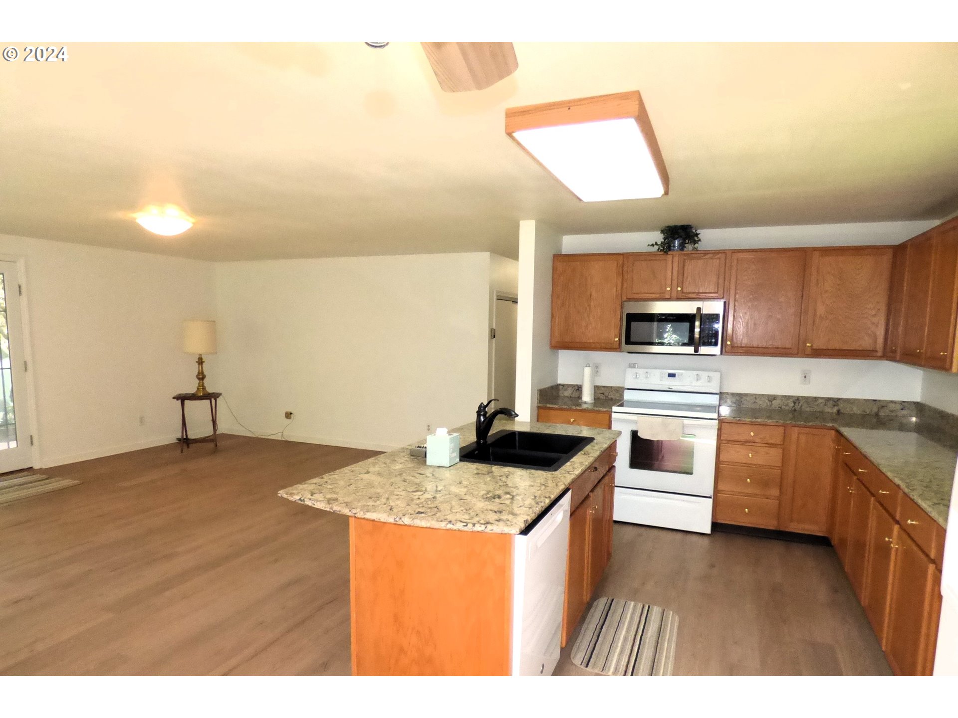 58420 Garden Valley Road Coquille, OR 97423 - Photo 23 of 42 Gallery Image 23