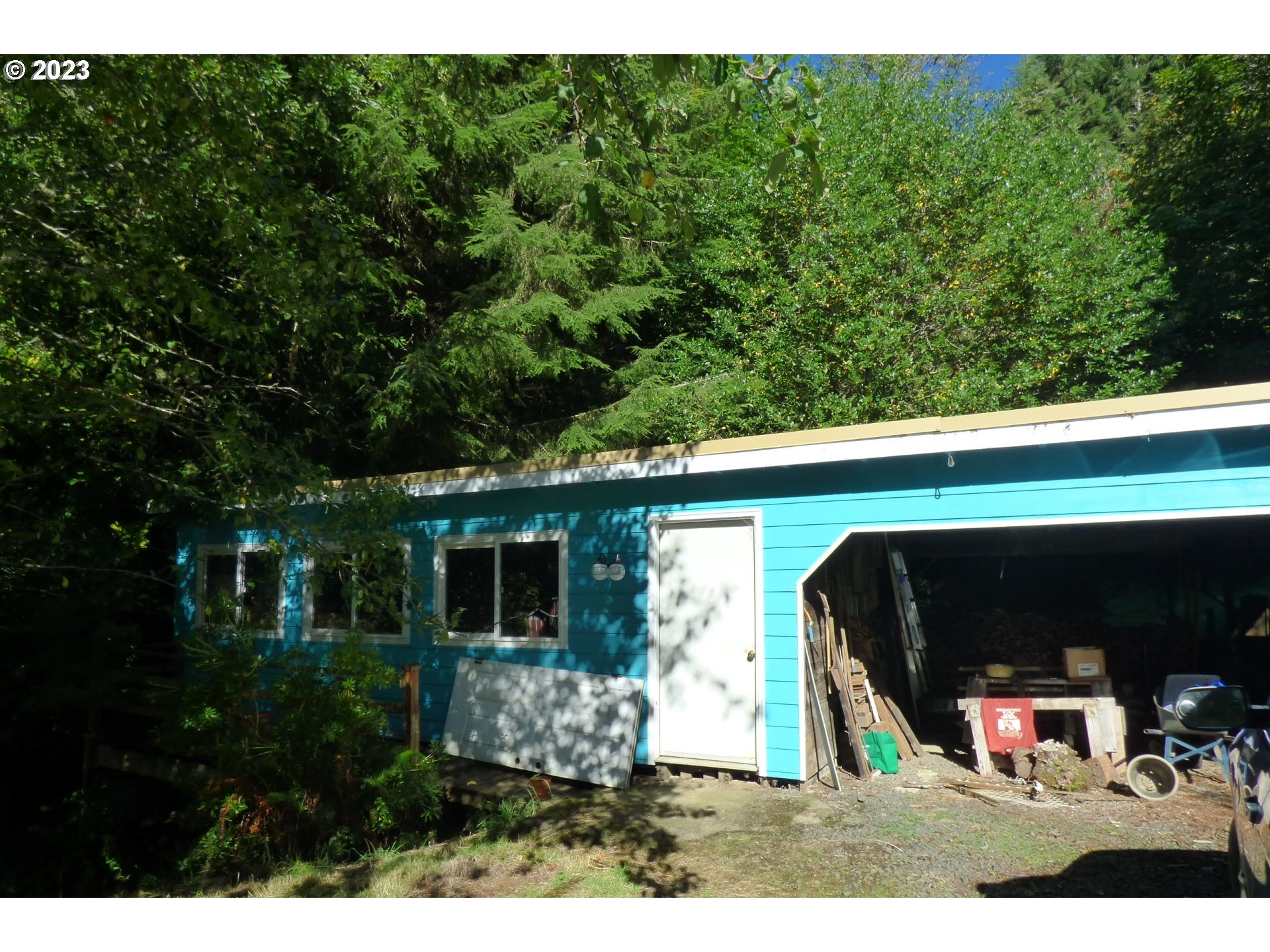 58420 Garden Valley Road Coquille, OR 97423 - Photo 5 of 42 Gallery Image 5