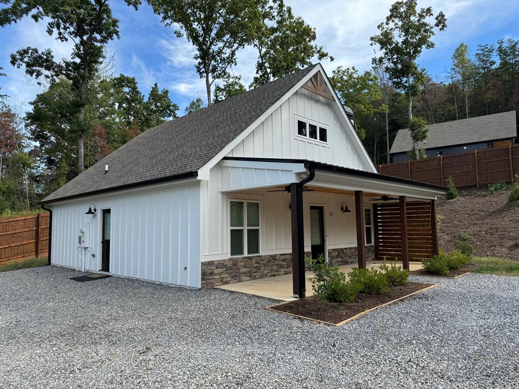 25 Nottaway Road Young Harris, GA 30582 - Photo 1 of 29 Main View