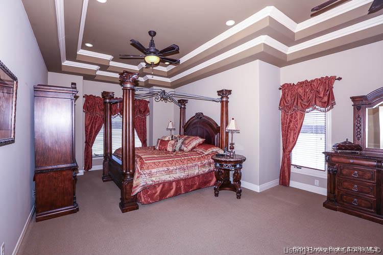 11007 Atkins Road Floyds Knobs, IN 47119 - Photo 8 of 37 Gallery Image 8
