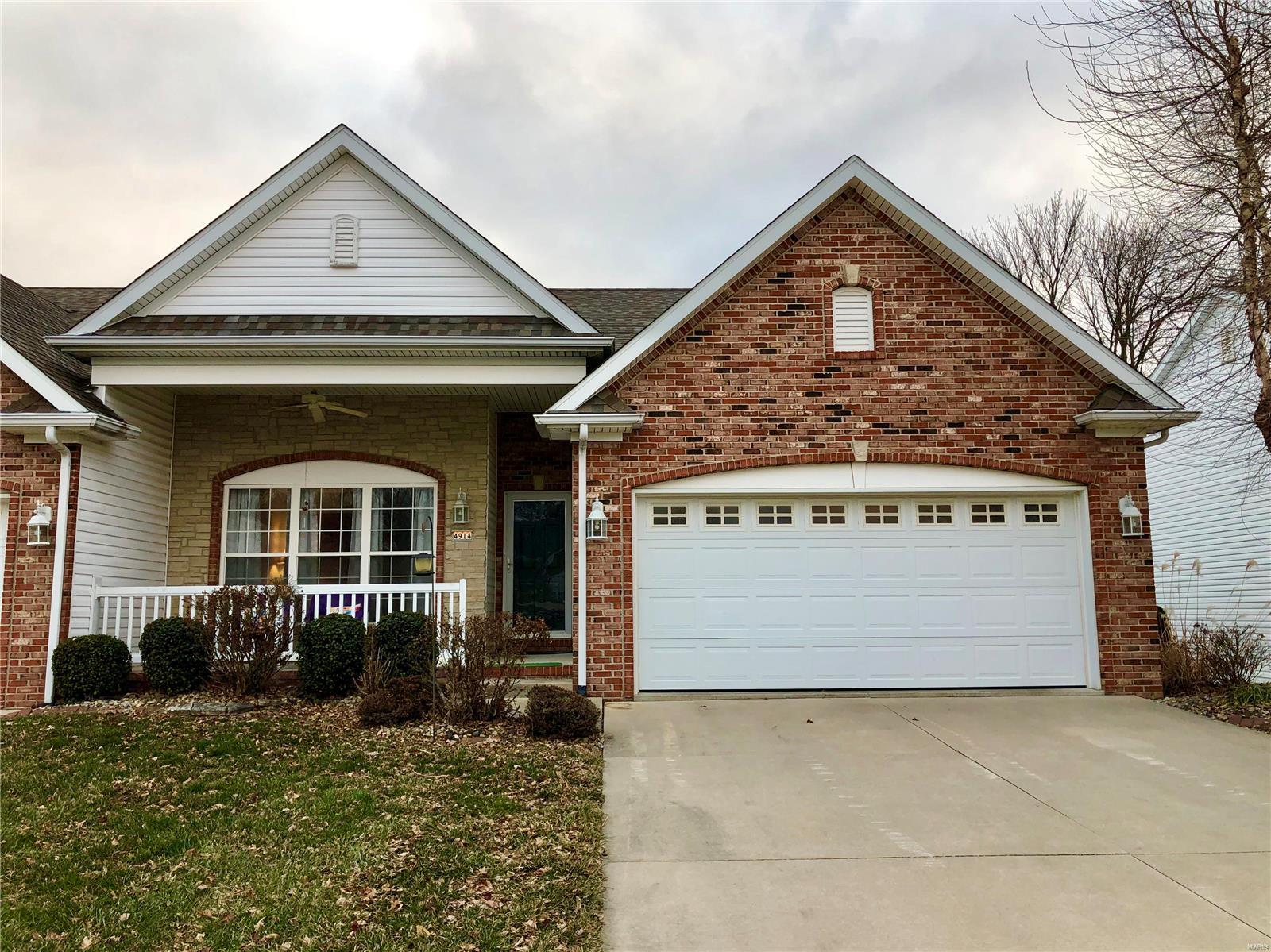 4914 Castlegate Lane Godfrey, IL 62035 - Photo 1 of 50 Gallery Image 1