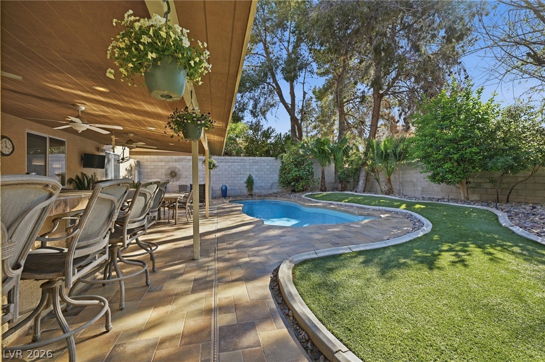 265 Copper Glow Court Henderson, NV 89074 - Photo 37 of 60