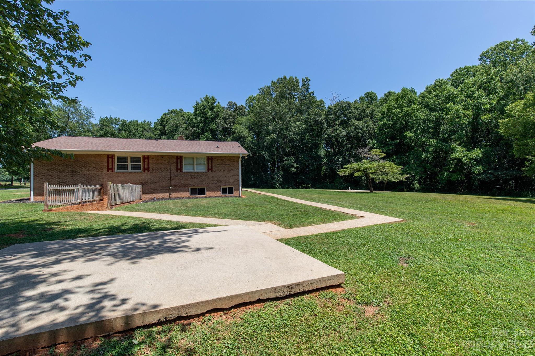 660 Wilmoth Road Dobson, NC 27017 - Photo 38 of 48 Gallery Image 38
