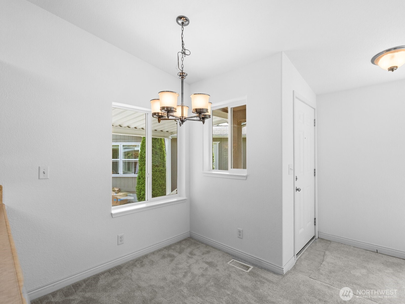 23825 15th Avenue Southeast, Unit 62 Bothell, WA 98021 - Photo 8 of 27 Gallery Image 8