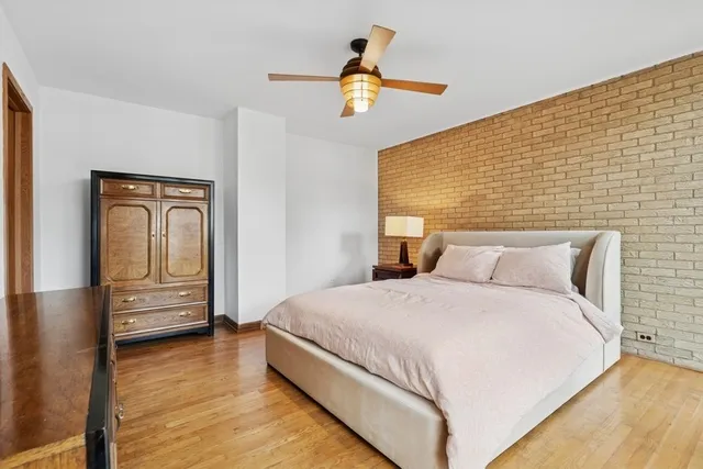 $595,000 | 5229 South University Avenue, Chicago, IL 60615