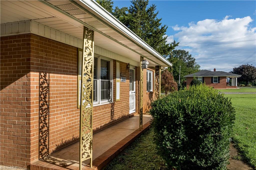 2100 Red Brush Road Mount Airy, NC 27030 - Photo 5 of 22 Gallery Image 5