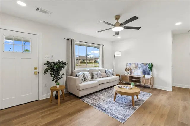 $205,000 | 157 Elaine Drive, Avondale, LA 70094