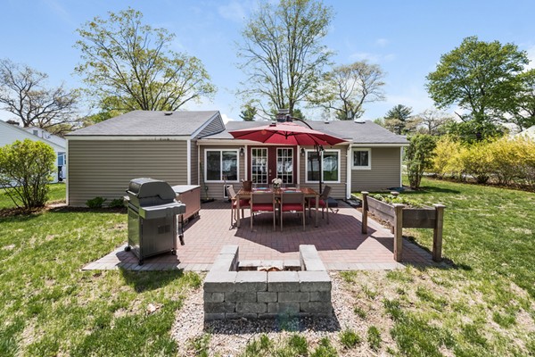 39 Beverly Road Natick, MA 01760 - Photo 11 of 12 Gallery Image 11