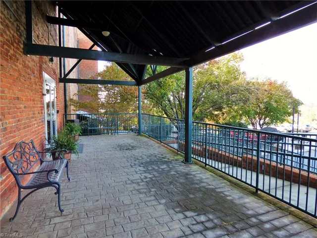 $399,900 | 836 Oak Street Northwest, Unit 304, Winston-Salem, NC 27101