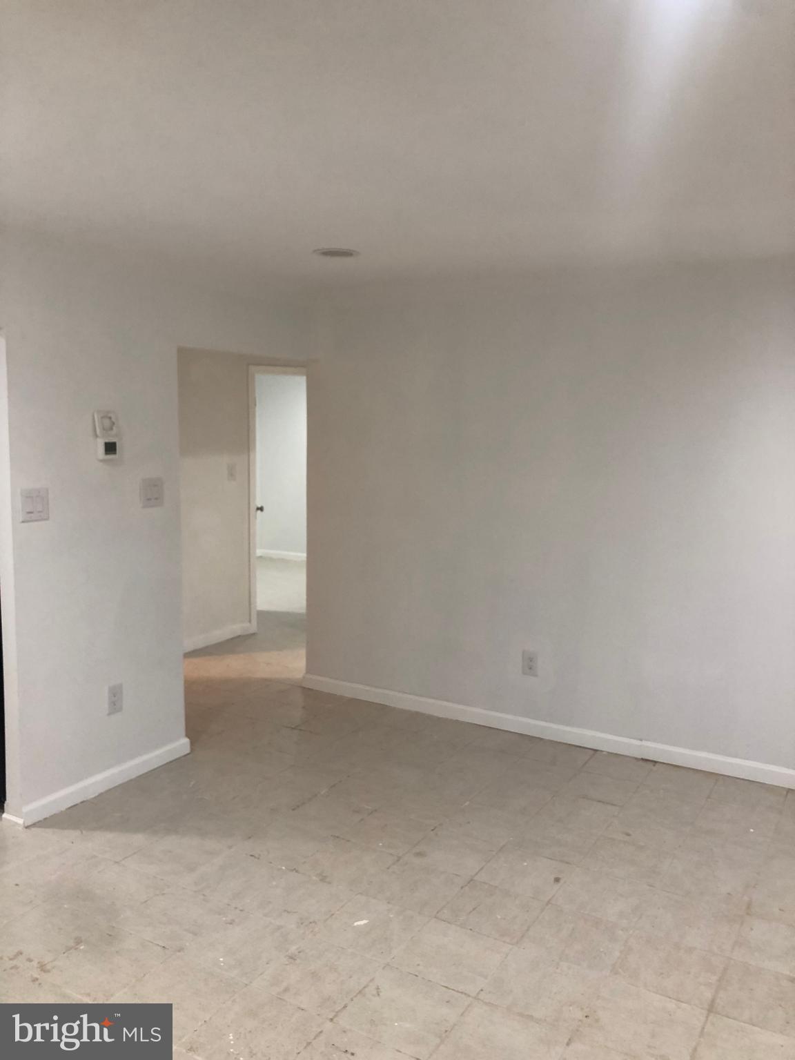 193 Kinsley Road Pemberton, NJ 08068 - Photo 4 of 22 a view of an empty room