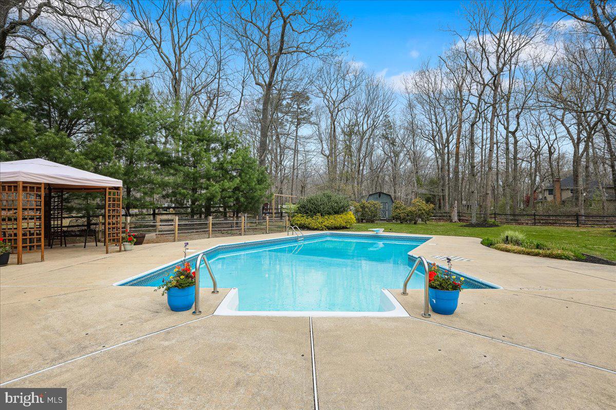 2 Hunters Lane Tabernacle, NJ 08088 - Photo 60 of 70 In-Ground Pool