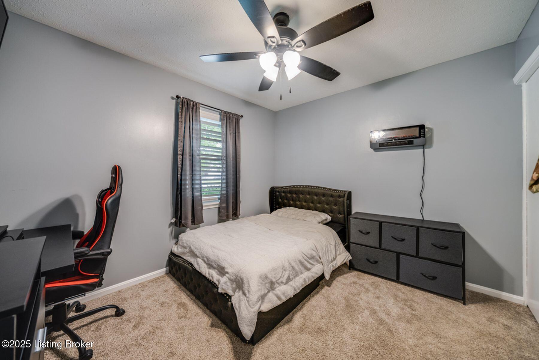 12311 Ridgemont Road Louisville, KY 40229 - Photo 20 of 36 photo_online_019