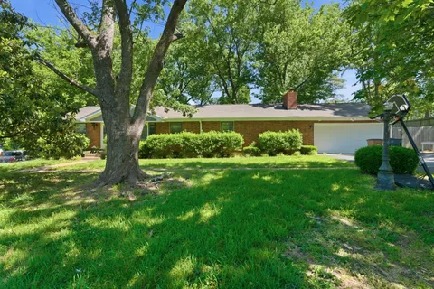 $505,000 | 220 Haywood Lane, Nashville, TN 37211