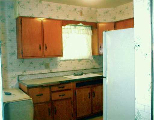 1852 Ferguson Road Allison Park, PA 15101 - Photo 4 of 6 Kitchen.