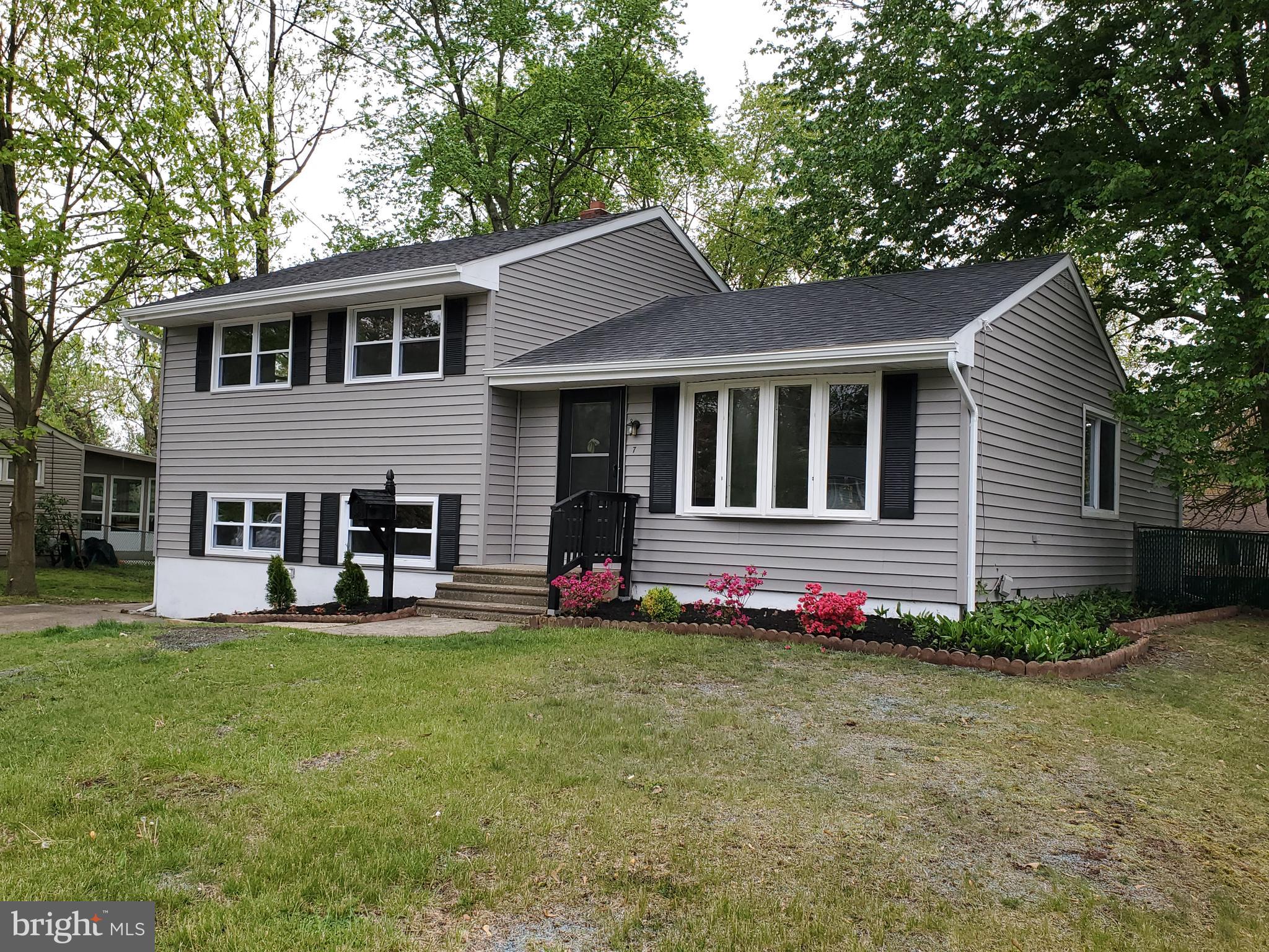 7 Alden Road Gibbsboro, NJ 08026 - Photo 1 of 38