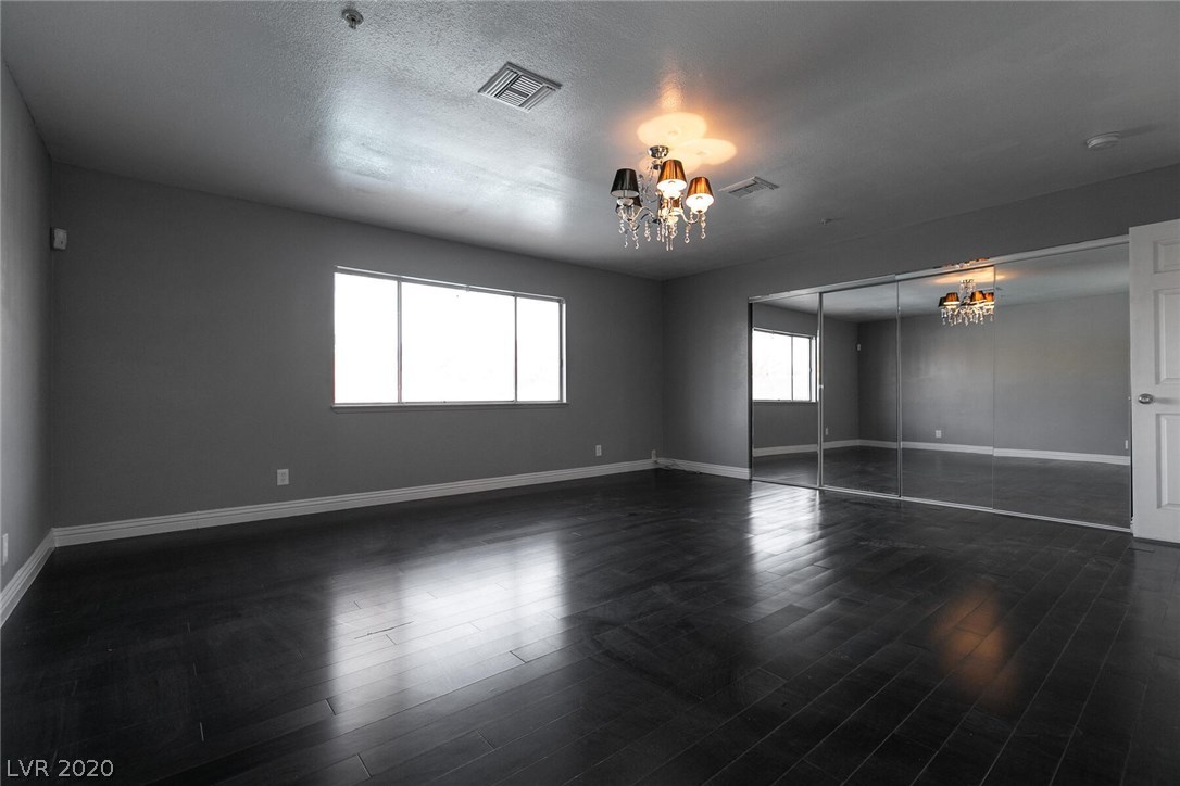 6364 West Desert Inn Road Las Vegas, NV 89146 - Photo 16 of 35 Gallery Image 16