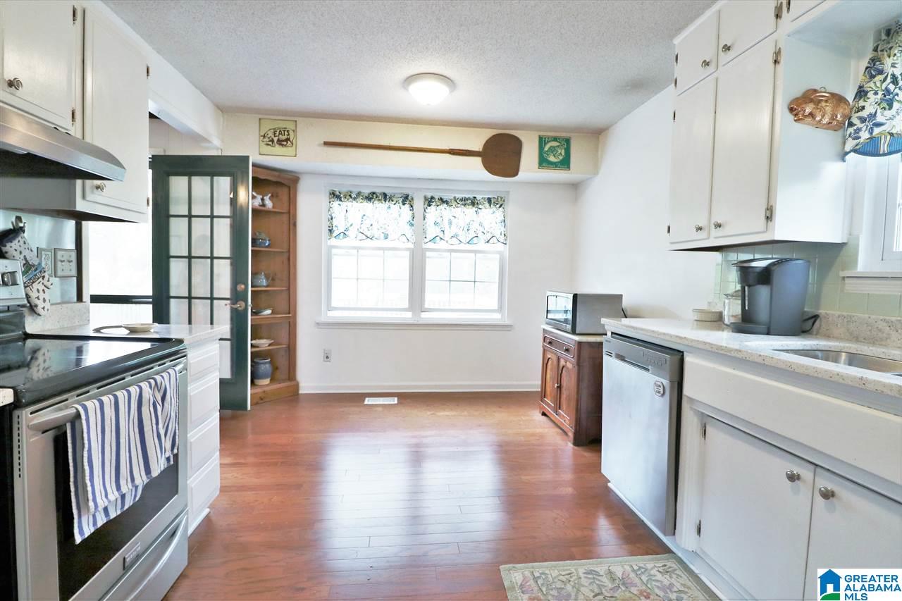 1371 Al Seier Road Birmingham, AL 35226 - Photo 17 of 47
