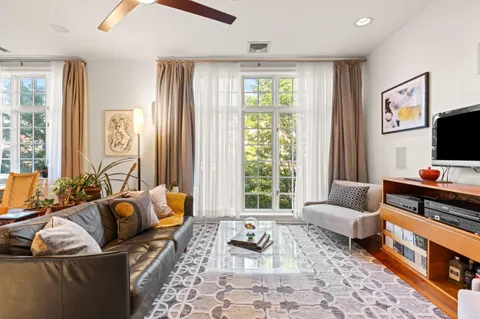$925,000 | 123 Liberty View Dr., Unit 308(E), Jersey City, NJ 07302