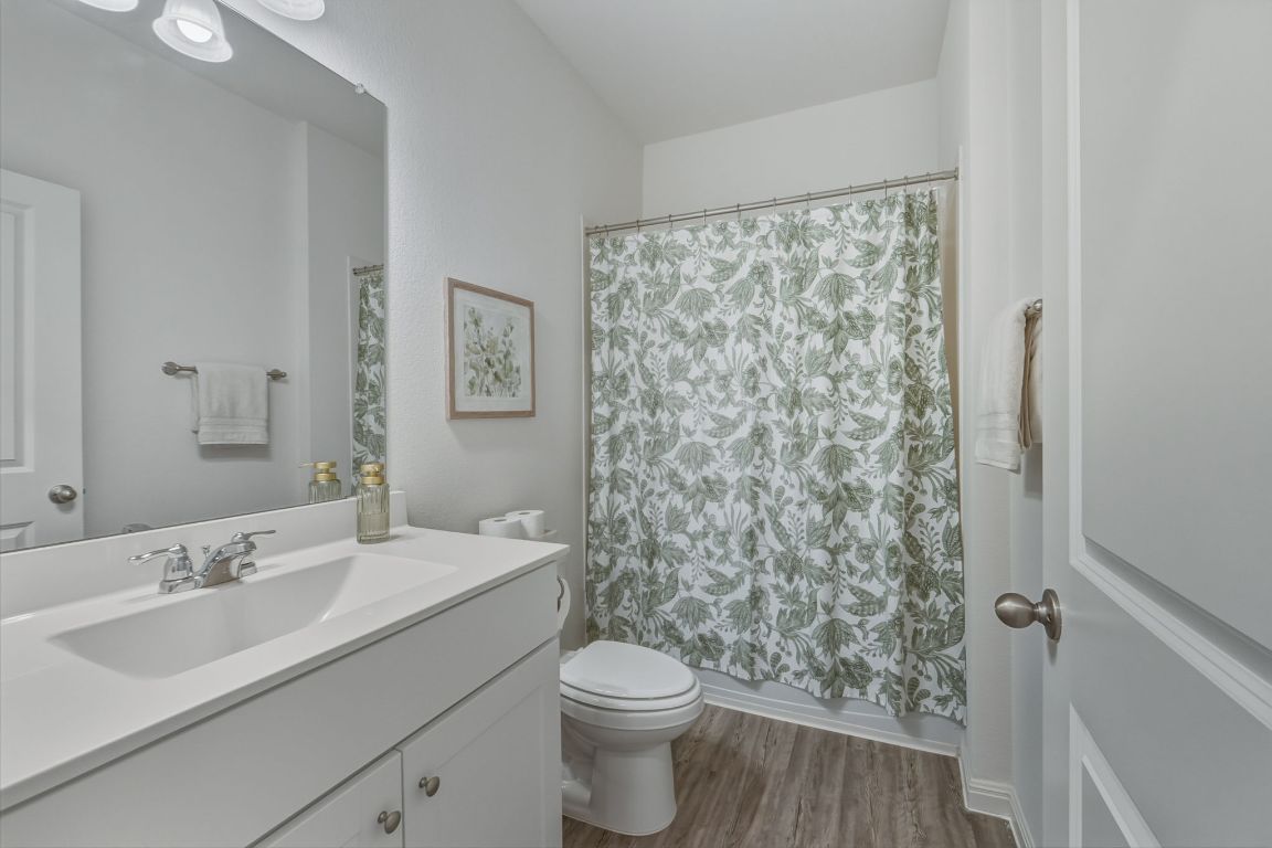 201 Wonderful Life Way Jarrell, TX 76537 - Photo 14 of 39 Main floor Bathroom