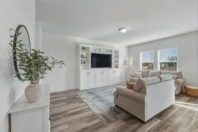 $317,000 | 201 Wonderful Life Way, Jarrell, TX 76537