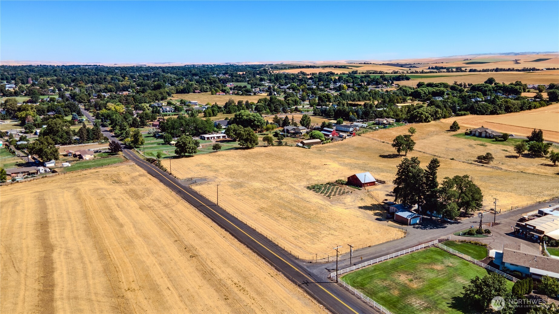 0 Kendall Road Walla Walla, WA 99362 - Photo 3 of 10 a view of a terrace