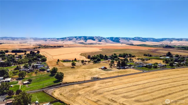 a view of a ocean view