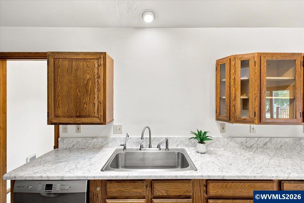 36435 Devitt Road Blodgett, OR 97326 - Photo 10 of 50 Gallery Image 10