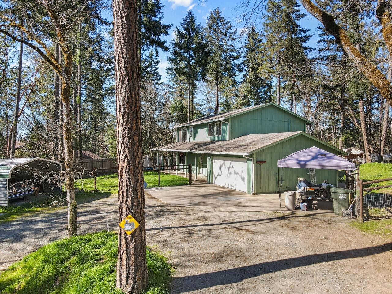 1438 Summit Loop Grants Pass, OR 97527 - Photo 3 of 28 DJI_0359 Large
