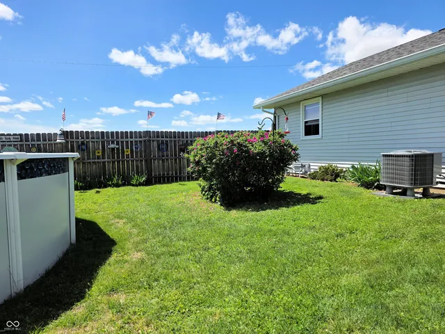 $214,900 | 120 West Cummings Street, Brownstown, IN 47220