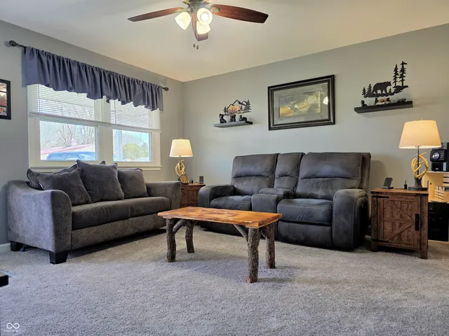 $214,900 | 120 West Cummings Street, Brownstown, IN 47220