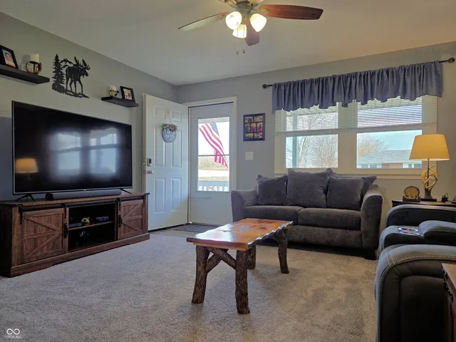 $214,900 | 120 West Cummings Street, Brownstown, IN 47220