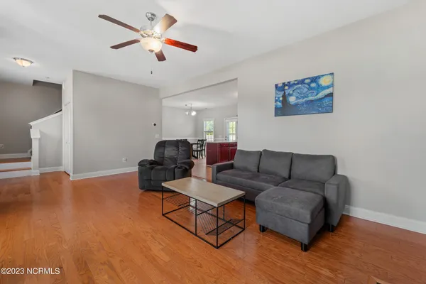 $2,095 | 270 Silver Hills Drive, Jacksonville, NC 28546