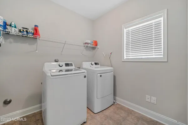 $2,095 | 270 Silver Hills Drive, Jacksonville, NC 28546