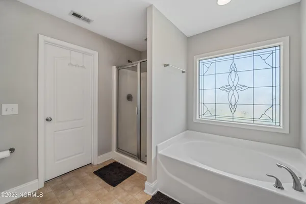 $2,095 | 270 Silver Hills Drive, Jacksonville, NC 28546