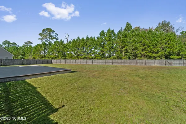 $2,095 | 270 Silver Hills Drive, Jacksonville, NC 28546
