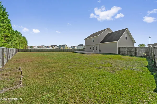 $2,095 | 270 Silver Hills Drive, Jacksonville, NC 28546