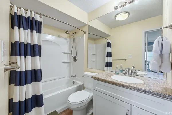 $329,900 | 2402 Winona Avenue, Unit 8, Winona Lake, IN 46590