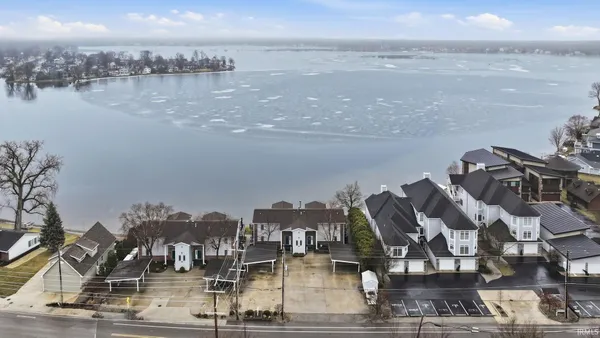 $329,900 | 2402 Winona Avenue, Unit 8, Winona Lake, IN 46590