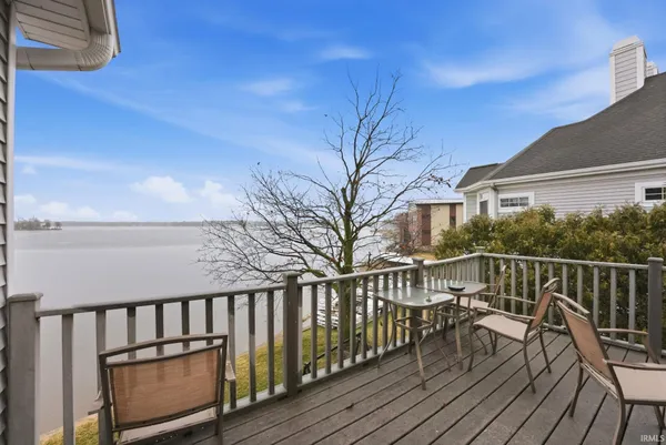 $329,900 | 2402 Winona Avenue, Unit 8, Winona Lake, IN 46590