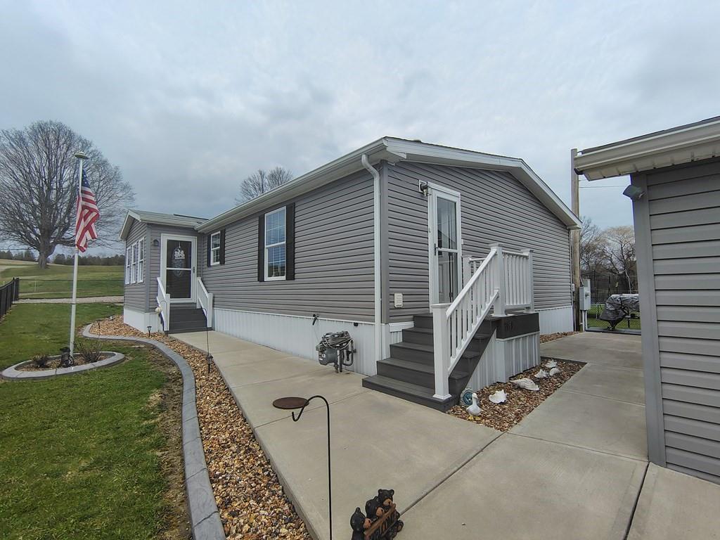 3959 Maple Street Hawthorn, PA 16230 - Photo 15 of 49