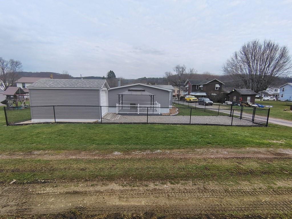 3959 Maple Street Hawthorn, PA 16230 - Photo 8 of 49