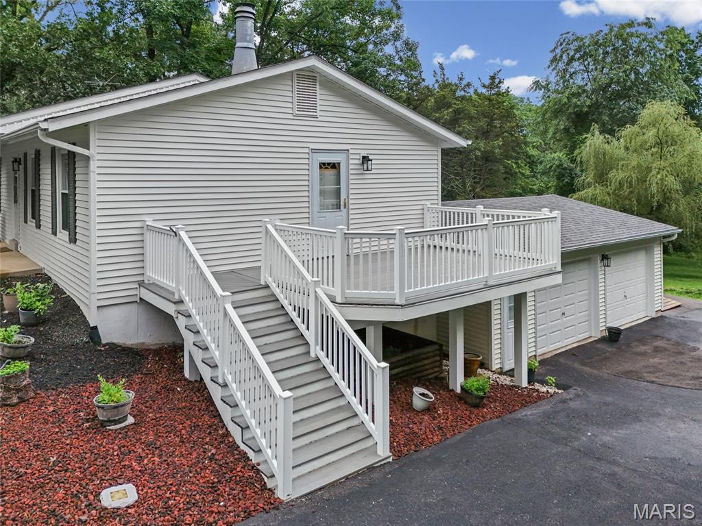 7798 Dittmer Road Dittmer, MO 63023 - Photo 2 of 20