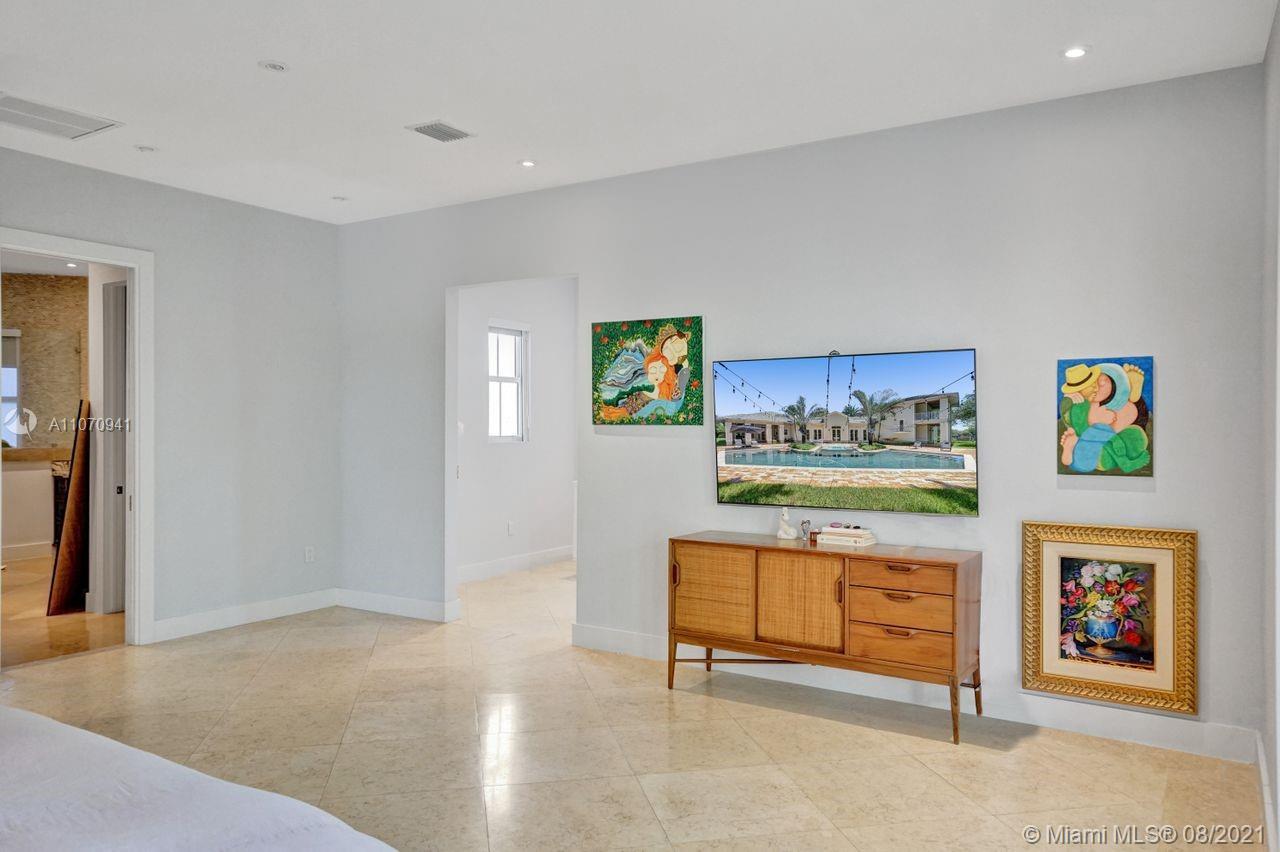 12260 Southwest 95th Avenue Miami, FL 33176 - Photo 28 of 98