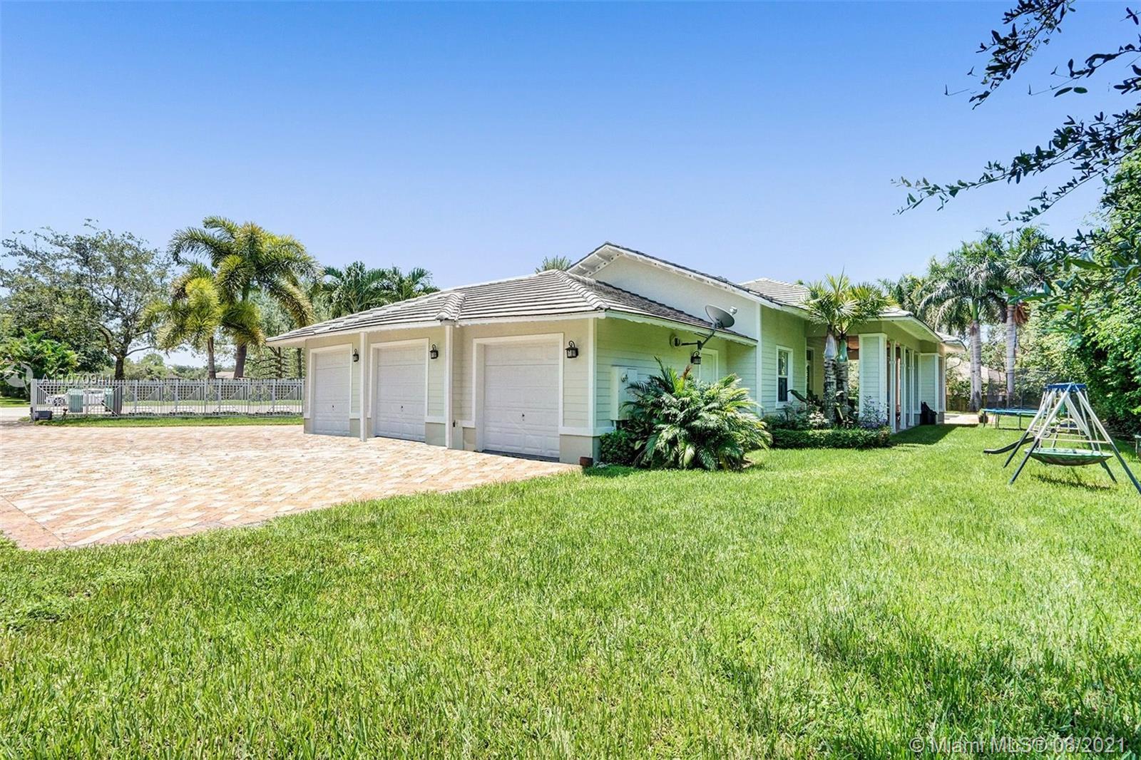 12260 Southwest 95th Avenue Miami, FL 33176 - Photo 5 of 98